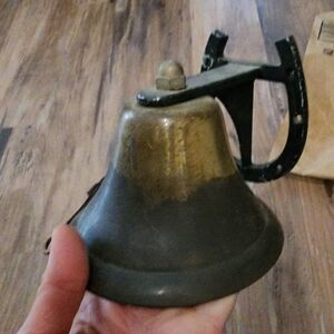 Bevin Brass Horseshoe Dinner Bell